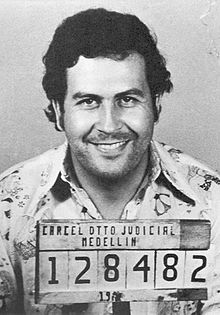 Pablo Emilio Escobar Gaviria (Rionegro, Antioquia, Colòmbia; 1 de desembre de 1949 - Medellín, Colòmbia, 2 de desembrede 1993) va ser un narcotraficant colombià, fundador i líder del Càrtel de Medellín, amb el qual va arribar a ser l'home més poderós de la màfia colombiana i un dels personatges més rics de la seva època. Va ser suplent en la Cambra de Representants de Colòmbia per al Congrés de la República de Colòmbia pel departament d'Antioquia el 1982. Diferentes alias que tenia: El Patrón El Patrón del mal El Señor El Zar de la Cocaína